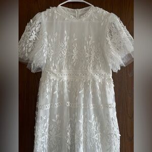 Stunning White Lace 3D effect Long Dress, size L